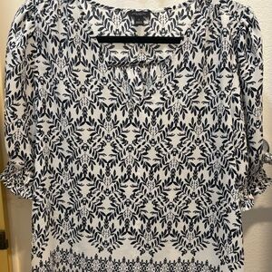 Leaf Patterned Women's Top